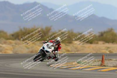 media/Jan-15-2023-SoCal Trackdays (Sun) [[c1237a034a]]/Turn 15 (1pm)/